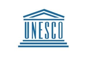 Distance learning solutions (Unesco)